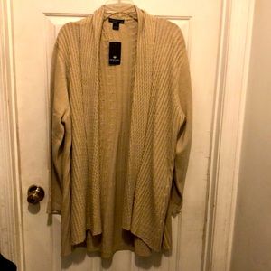Swing cable sweater